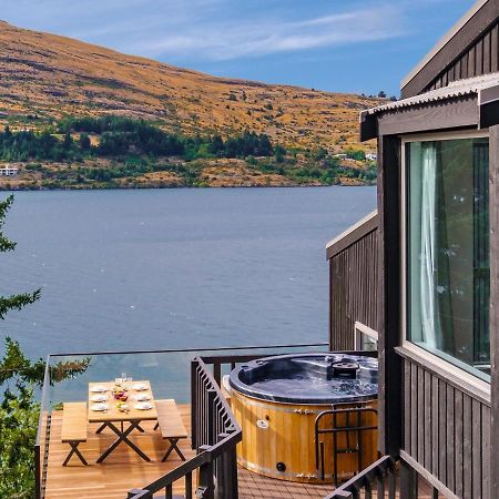 Queenstown Lakefront Dream 4 Bed Экстерьер фото