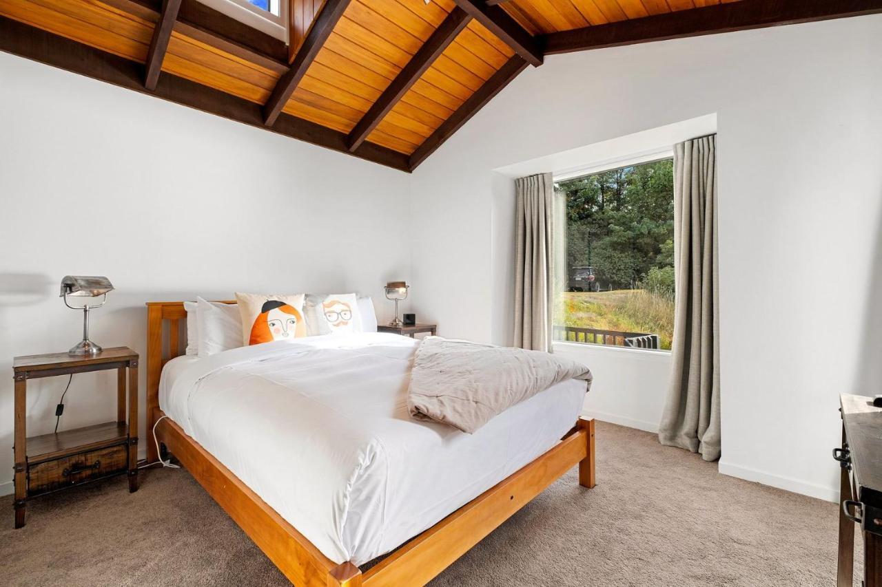 Queenstown Lakefront Dream 4 Bed Экстерьер фото