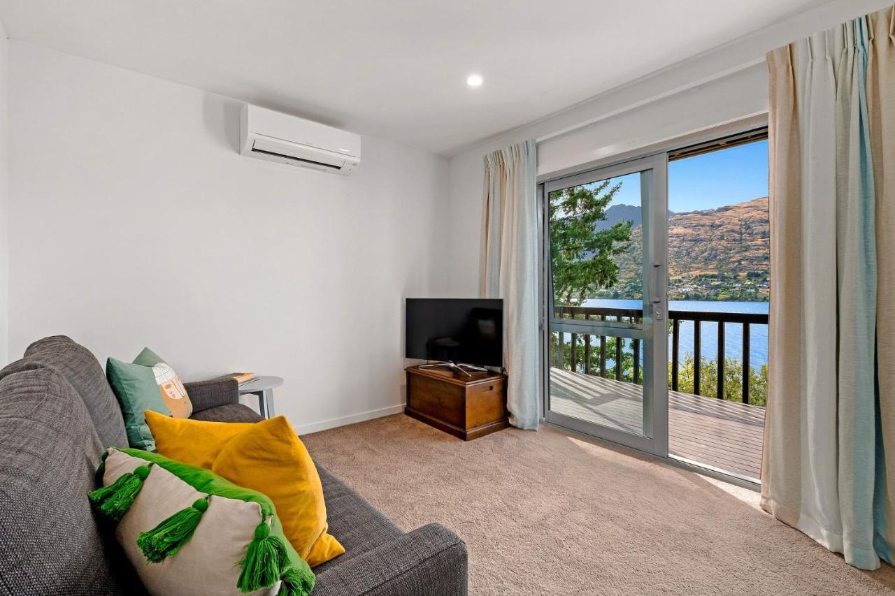 Queenstown Lakefront Dream 4 Bed Экстерьер фото